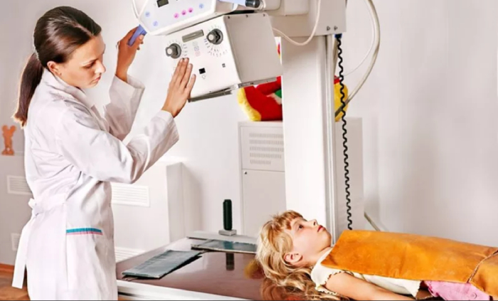 Рентген позвоночника ребенку делается в положении лёжа